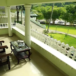 aruvi-resorts.kerala-hotels.net/