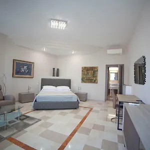 Imhome - Cadorna House Affittacamere Milano