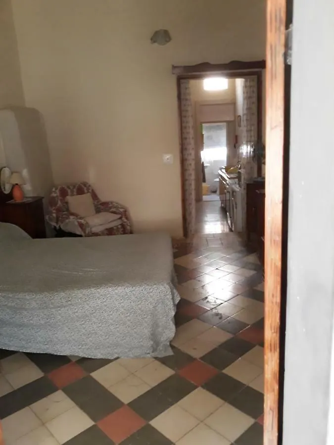 Sliema Studios Apartahotel